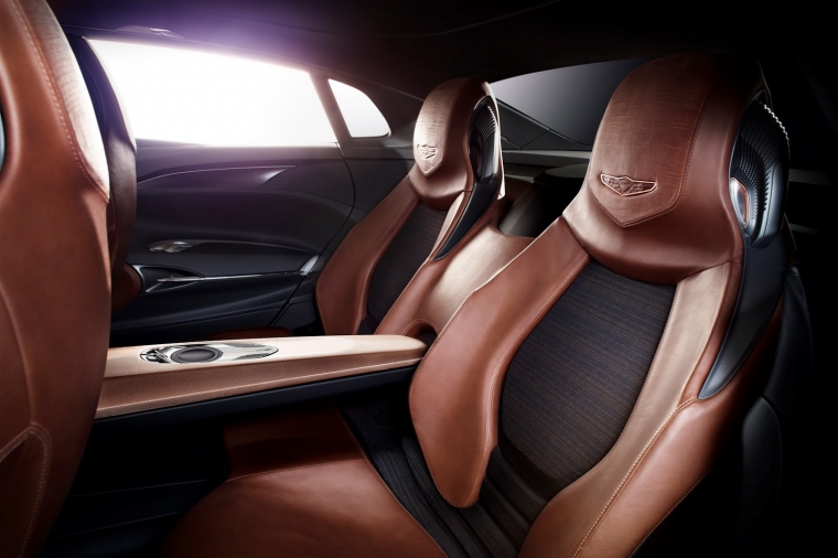 Премьеры автосалона в Нью-Йорке